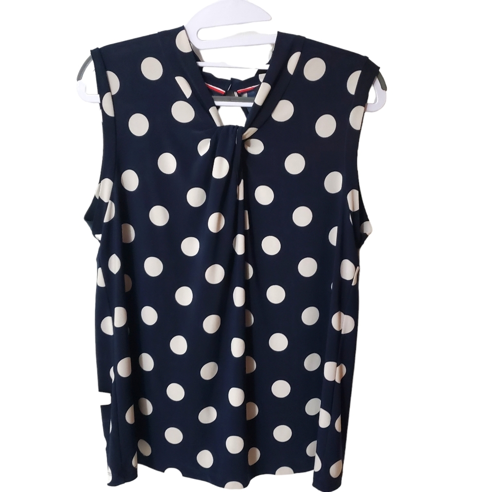 Timmy Hilfiger Knotted Navy Blue White Polka Dot Skeeveless Nautical Top Med
